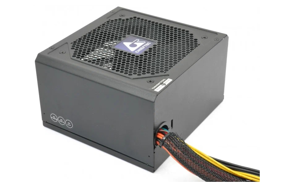Блок питания для компьютера Chieftec GPE-600S 600W