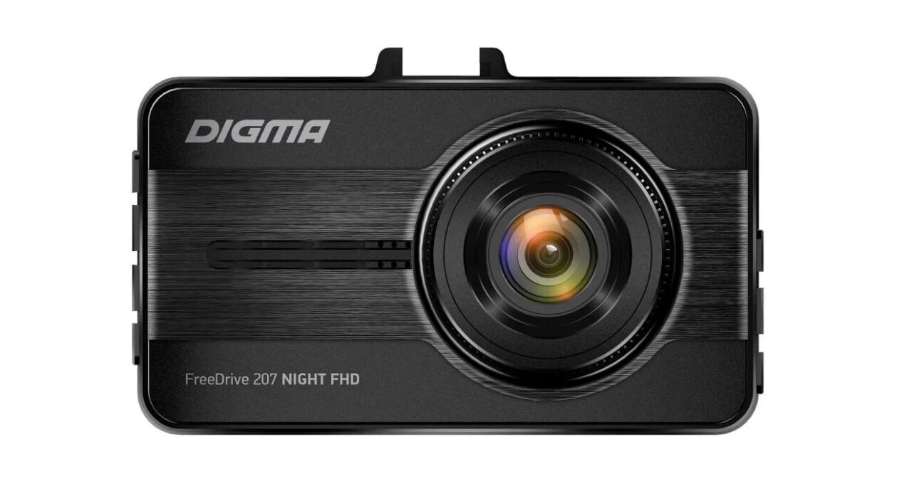 Видеорегистратор DIGMA FreeDrive 207 NIGHT FHD